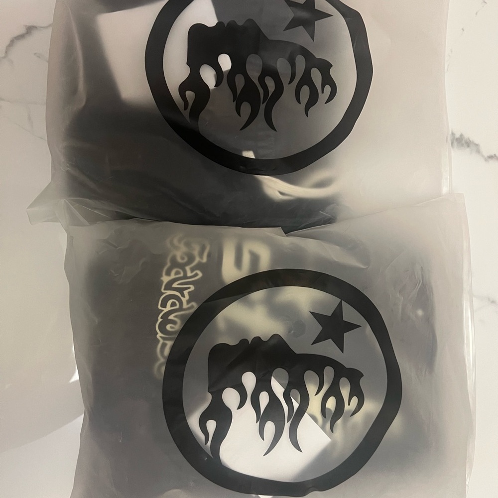 Black Graphic Print Men's Apparel